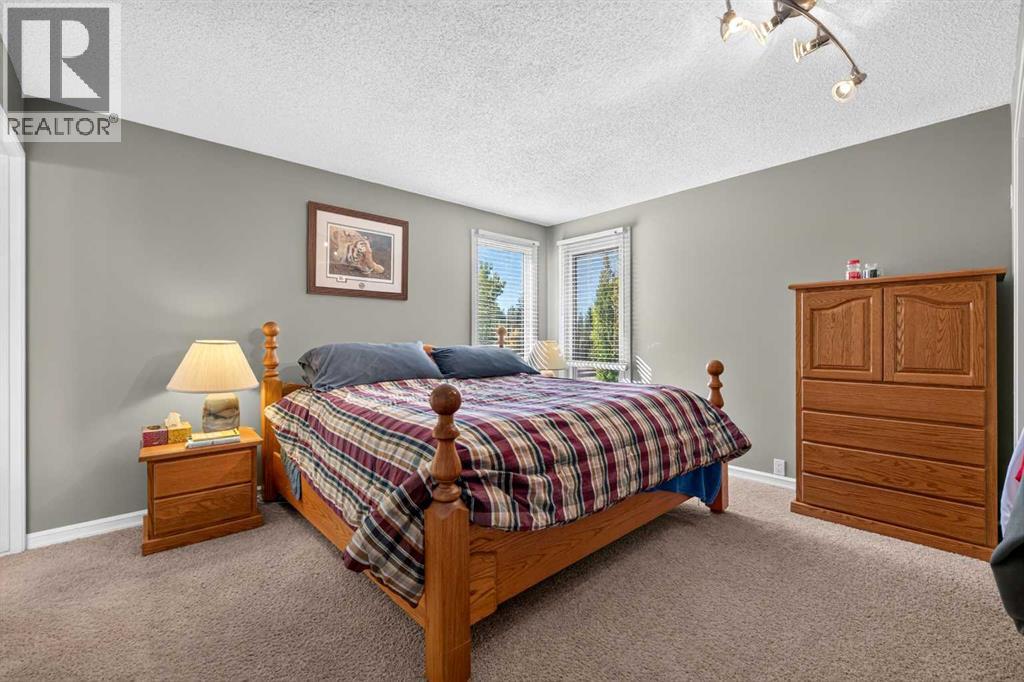 7 Woodbrook Way Sw, Calgary, Alberta  T2W 4J7 - Photo 21 - A2346273