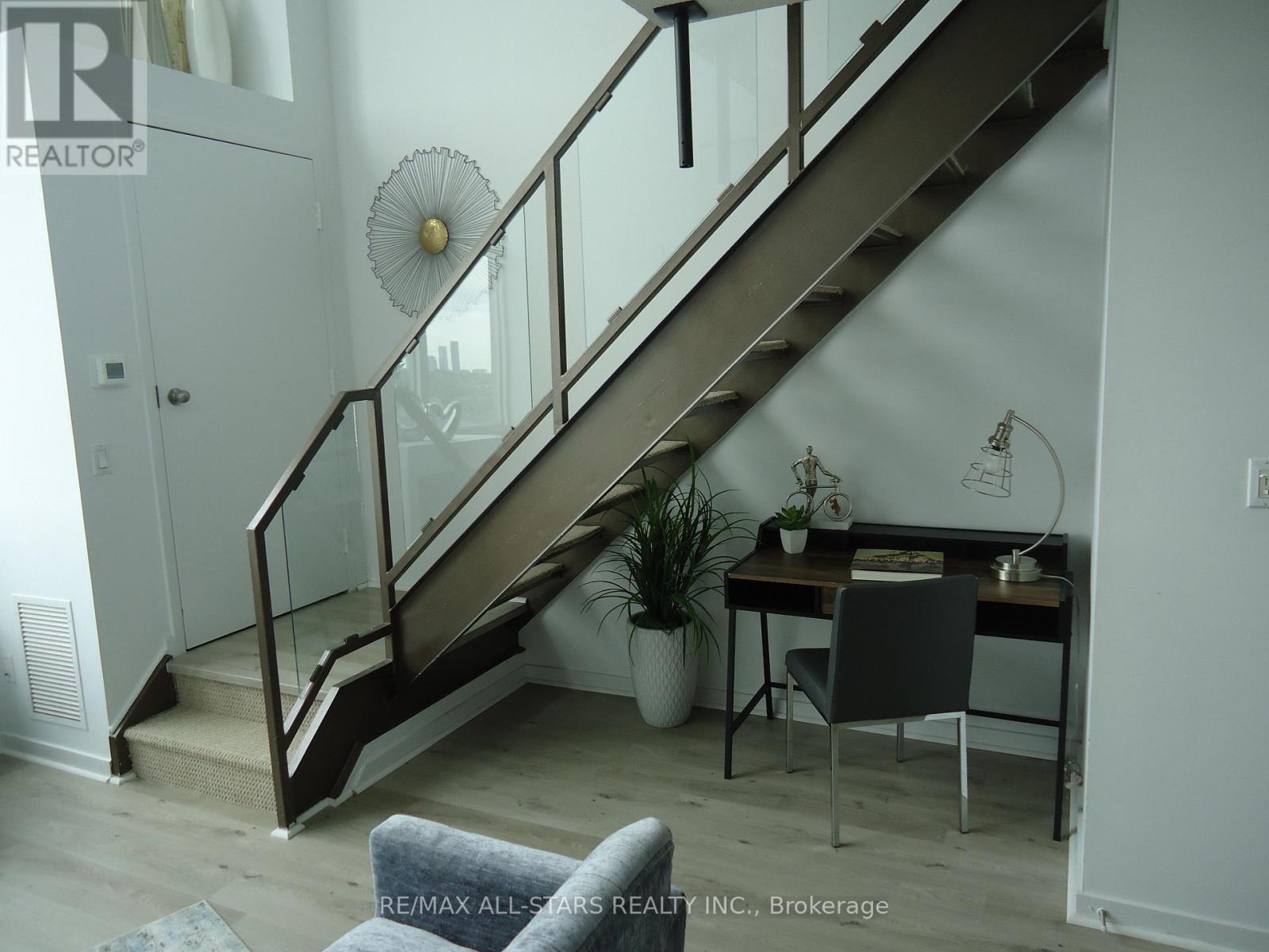 621 - 250 Manitoba Street, Toronto, Ontario  M8Y 4G8 - Photo 9 - W13805718