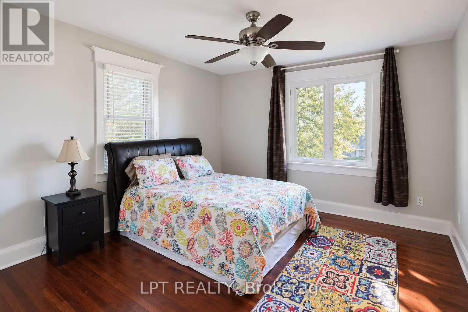 212 Cameron Crescent, Georgina, Ontario  L4P 3T6 - Photo 15 - N13807186