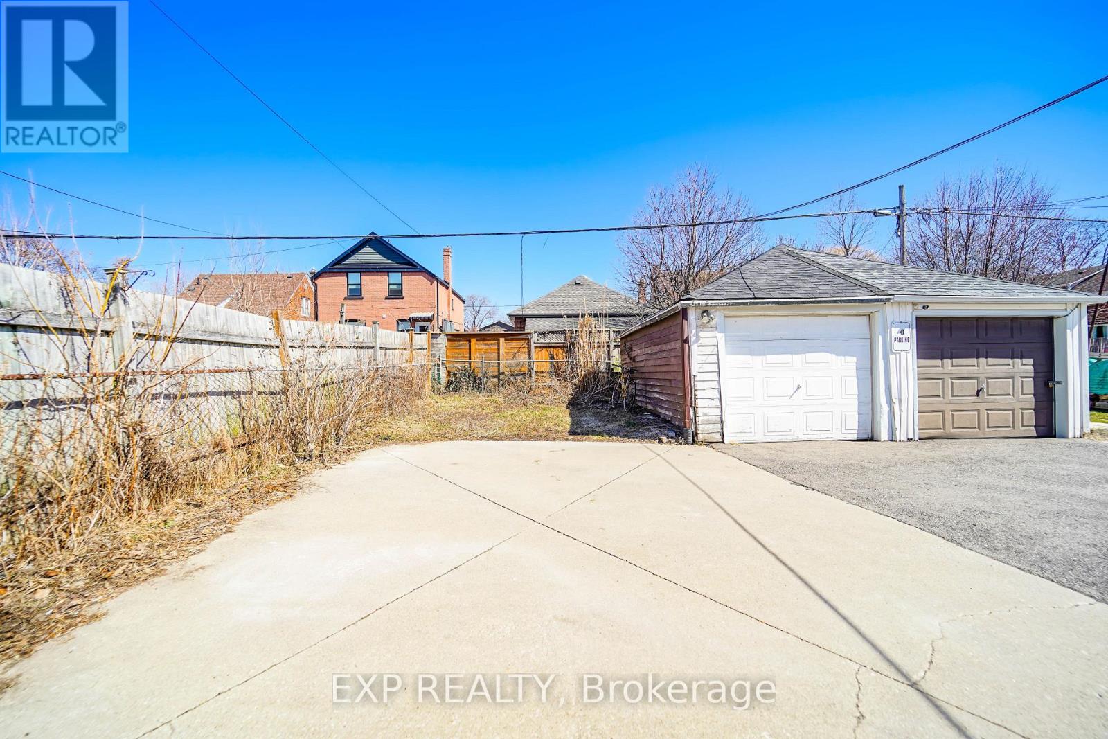 Upper - 47 Greendale Avenue, Toronto, Ontario  M6N 4P4 - Photo 24 - W13807188