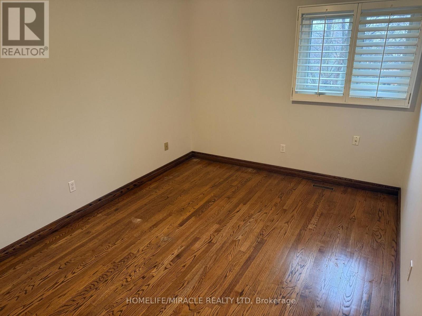 Main - 5889 River Grove Avenue, Mississauga, Ontario  L5M 4W2 - Photo 16 - W13807206