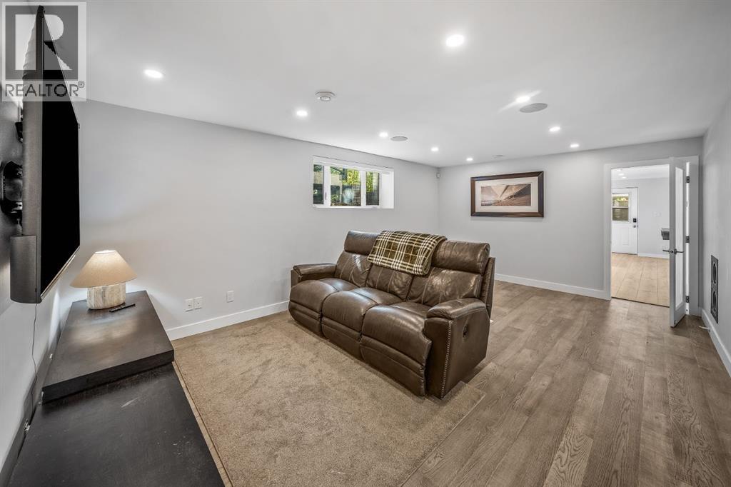 258 Grizzly Crescent, Canmore, Alberta  T1W 1B5 - Photo 31 - A2346512