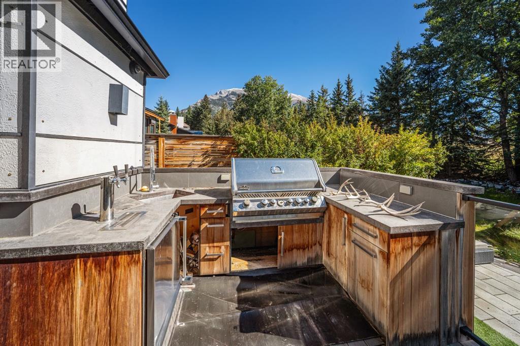 258 Grizzly Crescent, Canmore, Alberta  T1W 1B5 - Photo 38 - A2346512