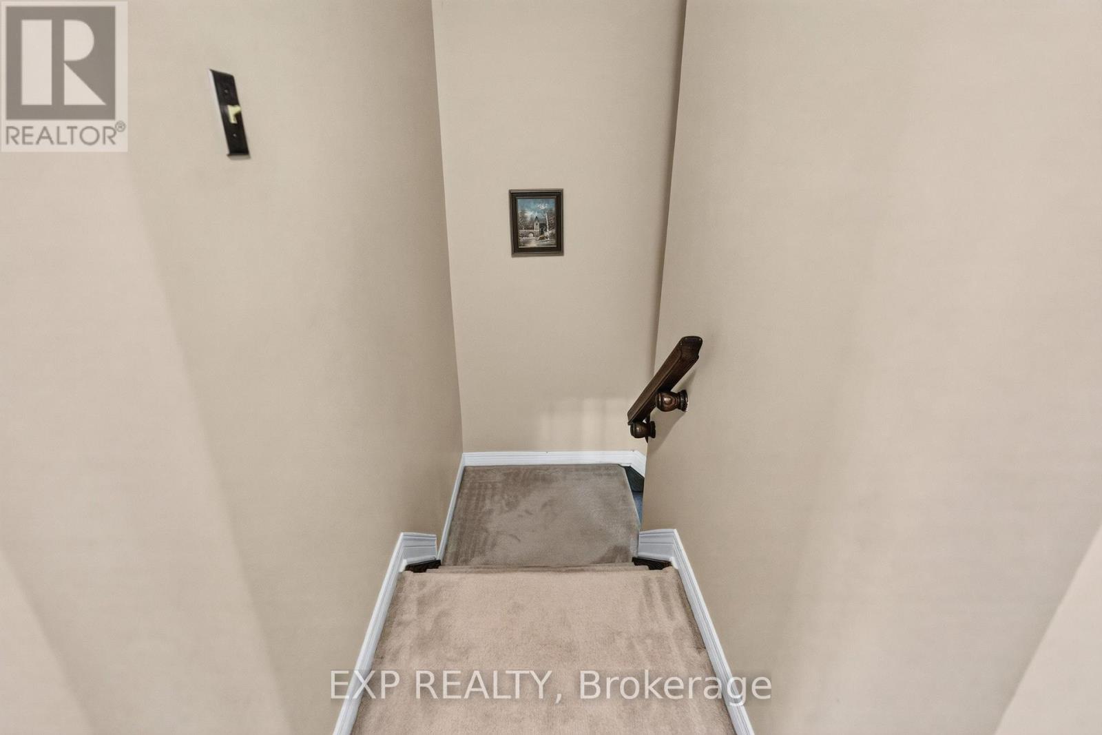 185 Hunterswood Crescent, Ottawa, Ontario  K1G 5V8 - Photo 9 - X13805030