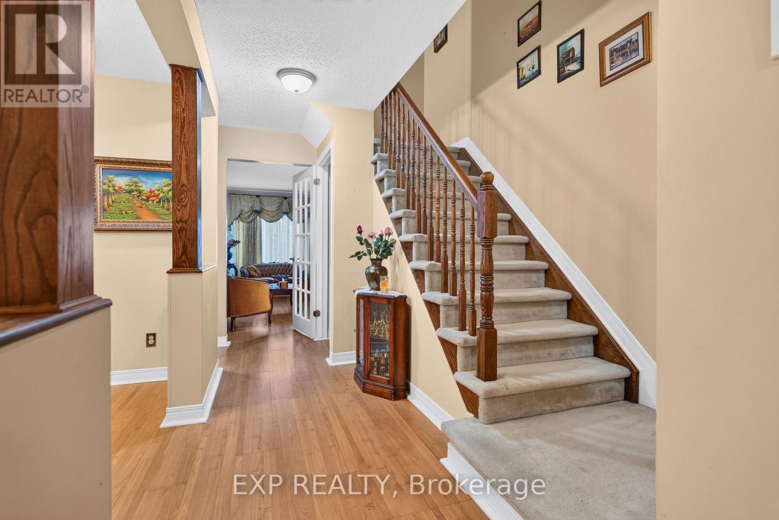 185 Hunterswood Crescent, Ottawa, Ontario  K1G 5V8 - Photo 6 - X13805030