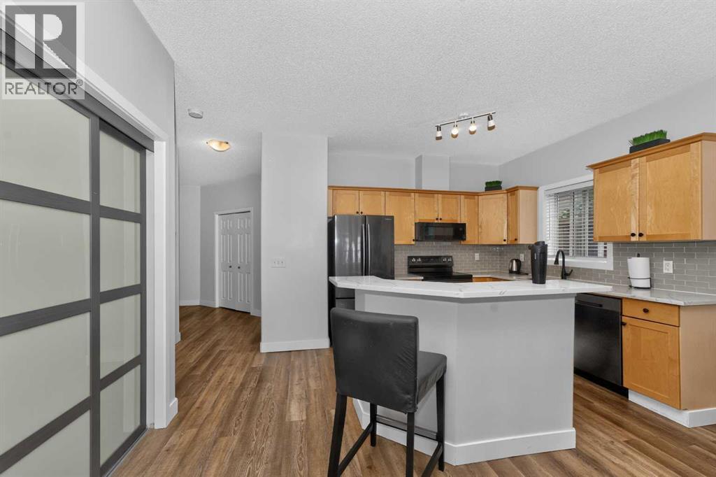 103, 4718 Stanley Road Sw, Calgary, Alberta T2S 2R2 - Photo 5 - A2346756