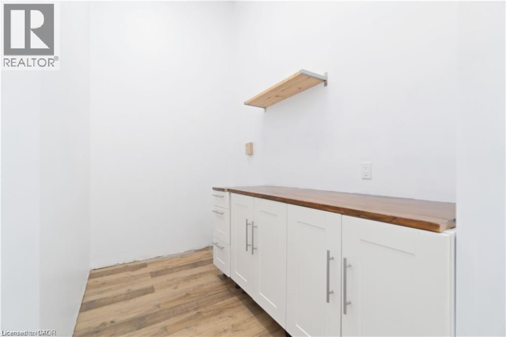 1044 Cannon Street E Unit# C, Hamilton, Ontario  L8L 2H7 - Photo 14 - 40863676