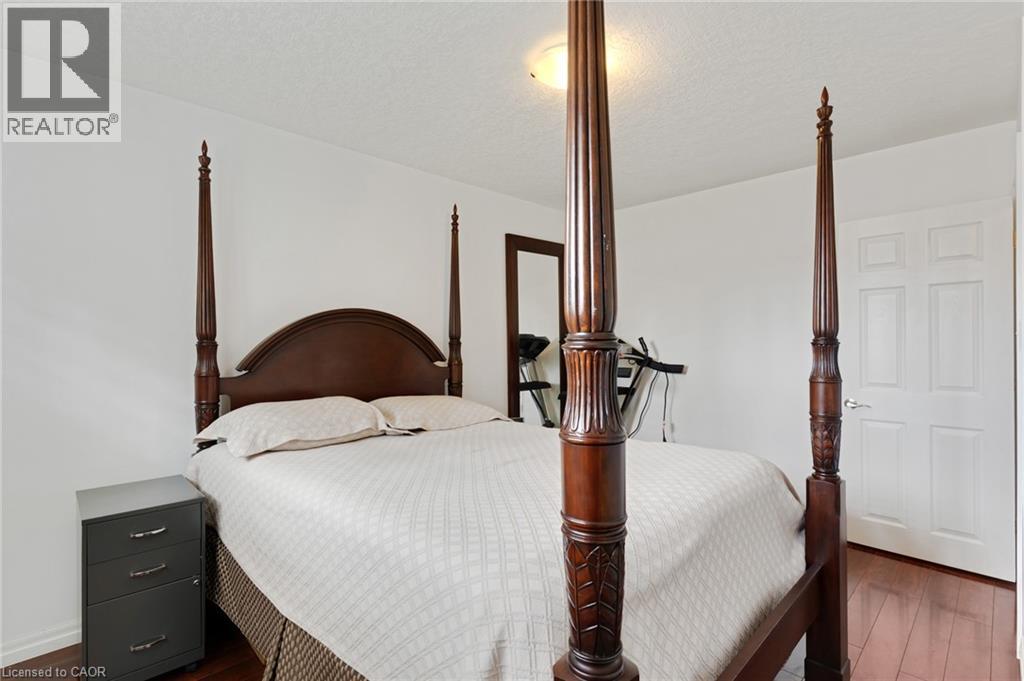 63 Cedarhill Crescent, Kitchener, Ontario N2E 1R3 - Photo 17 - 40864537