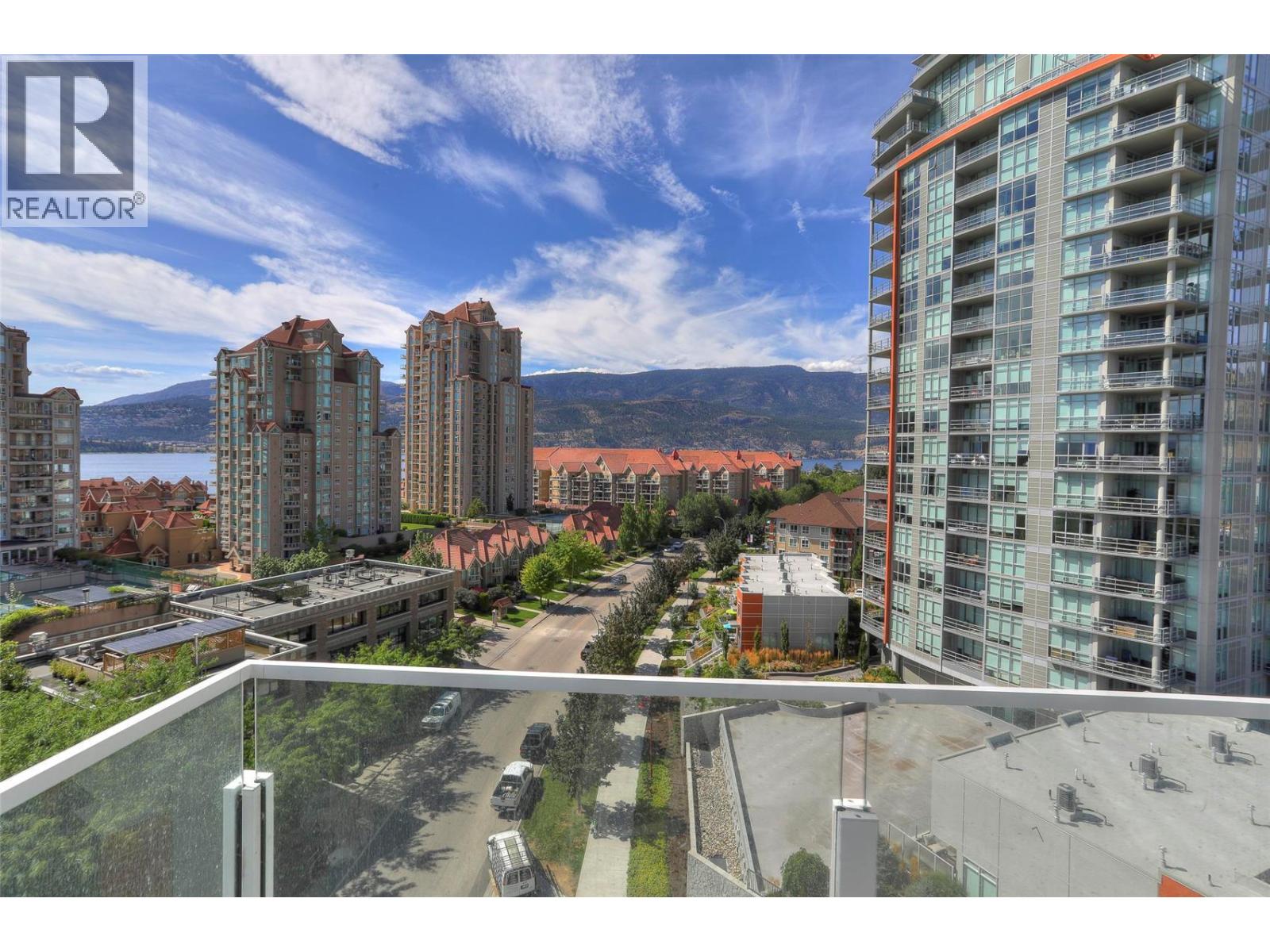 1181 Sunset Drive Unit# 807, Kelowna, British Columbia V1Y 0J5 - Photo 3 - 10399391