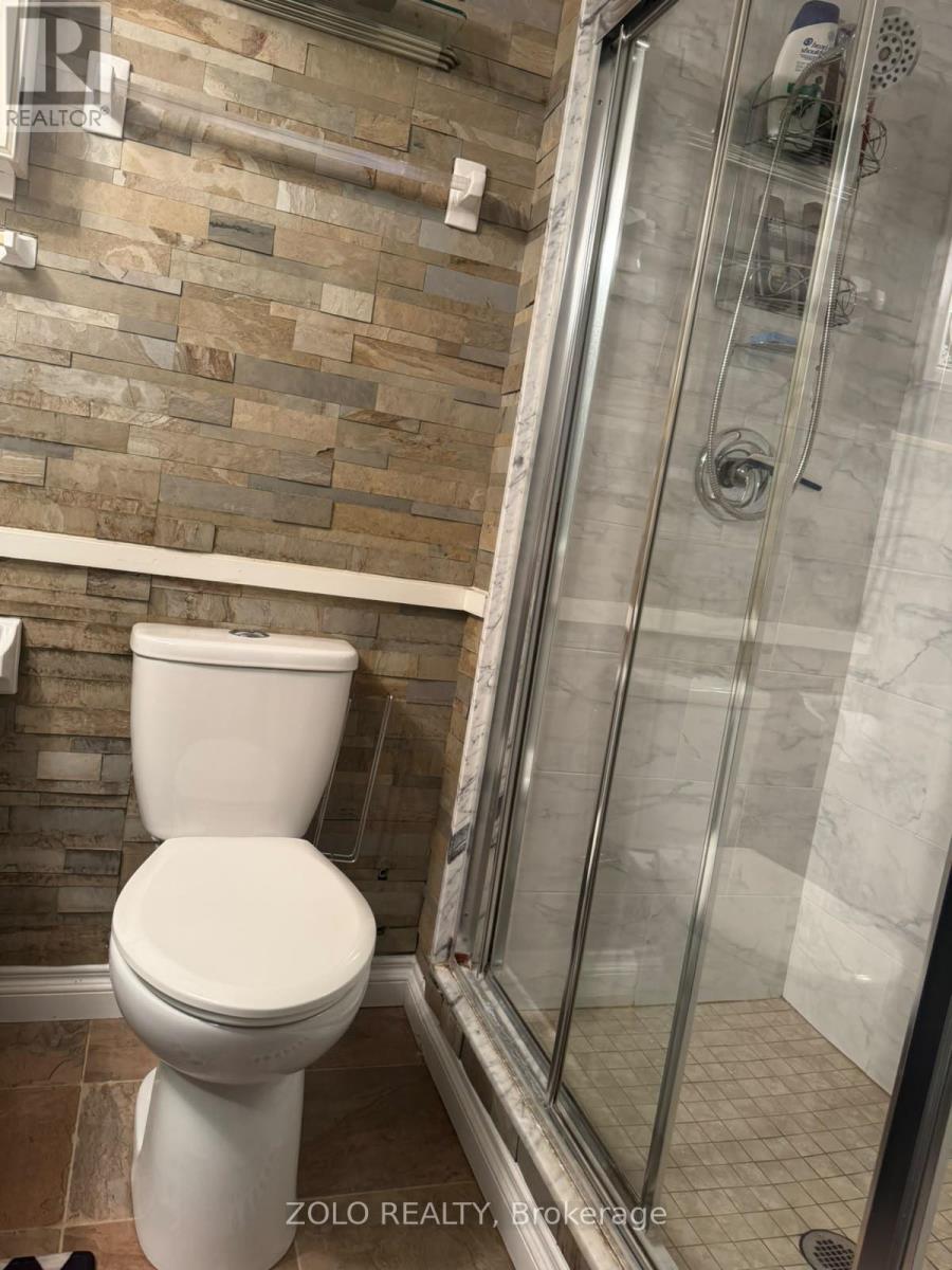 550 Webb Drive, Mississauga, Ontario  L5B 3Y4 - Photo 21 - W13802884