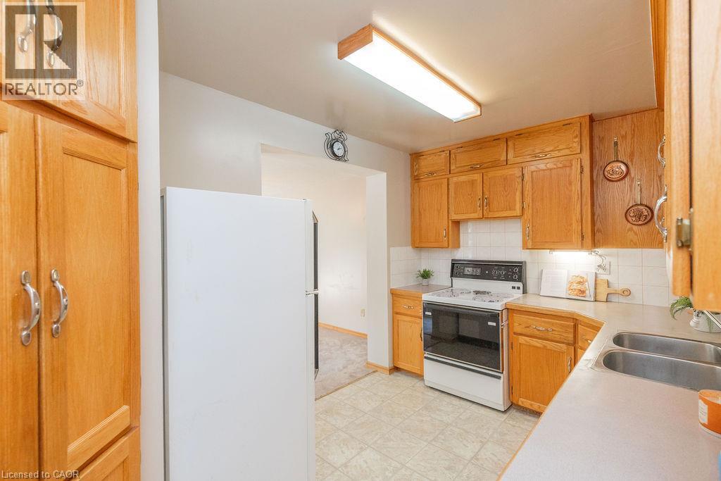 296 East 21st Street, Hamilton, Ontario  L8V 2T9 - Photo 26 - 40864891