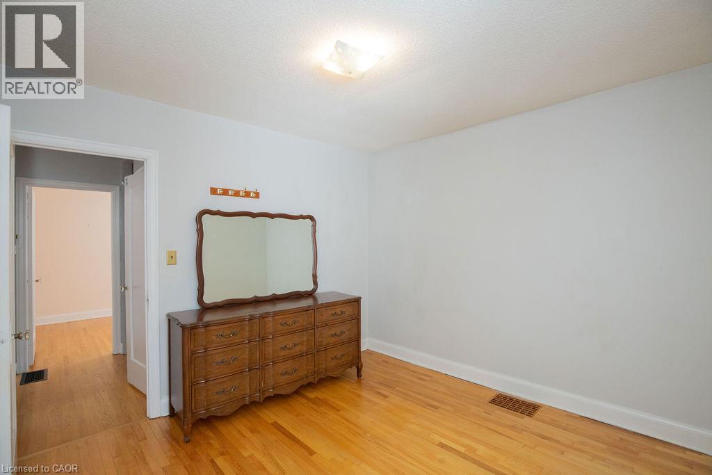 296 East 21st Street, Hamilton, Ontario  L8V 2T9 - Photo 28 - 40864891