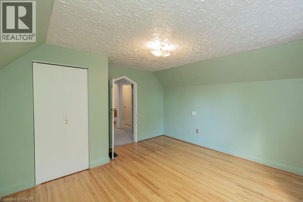 296 East 21st Street, Hamilton, Ontario  L8V 2T9 - Photo 35 - 40864891