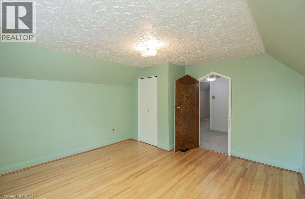 296 East 21st Street, Hamilton, Ontario  L8V 2T9 - Photo 36 - 40864891