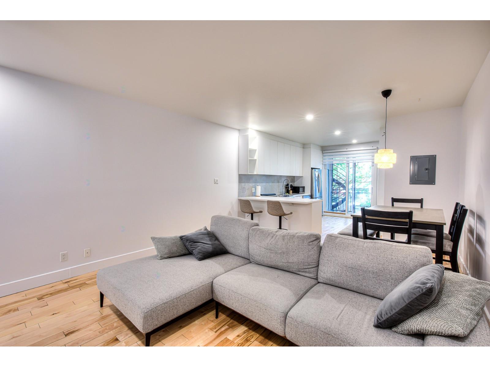 2367-2377 Rue Chapleau Montréal (Ville-Marie) Quebec Canada H2K3H4 4