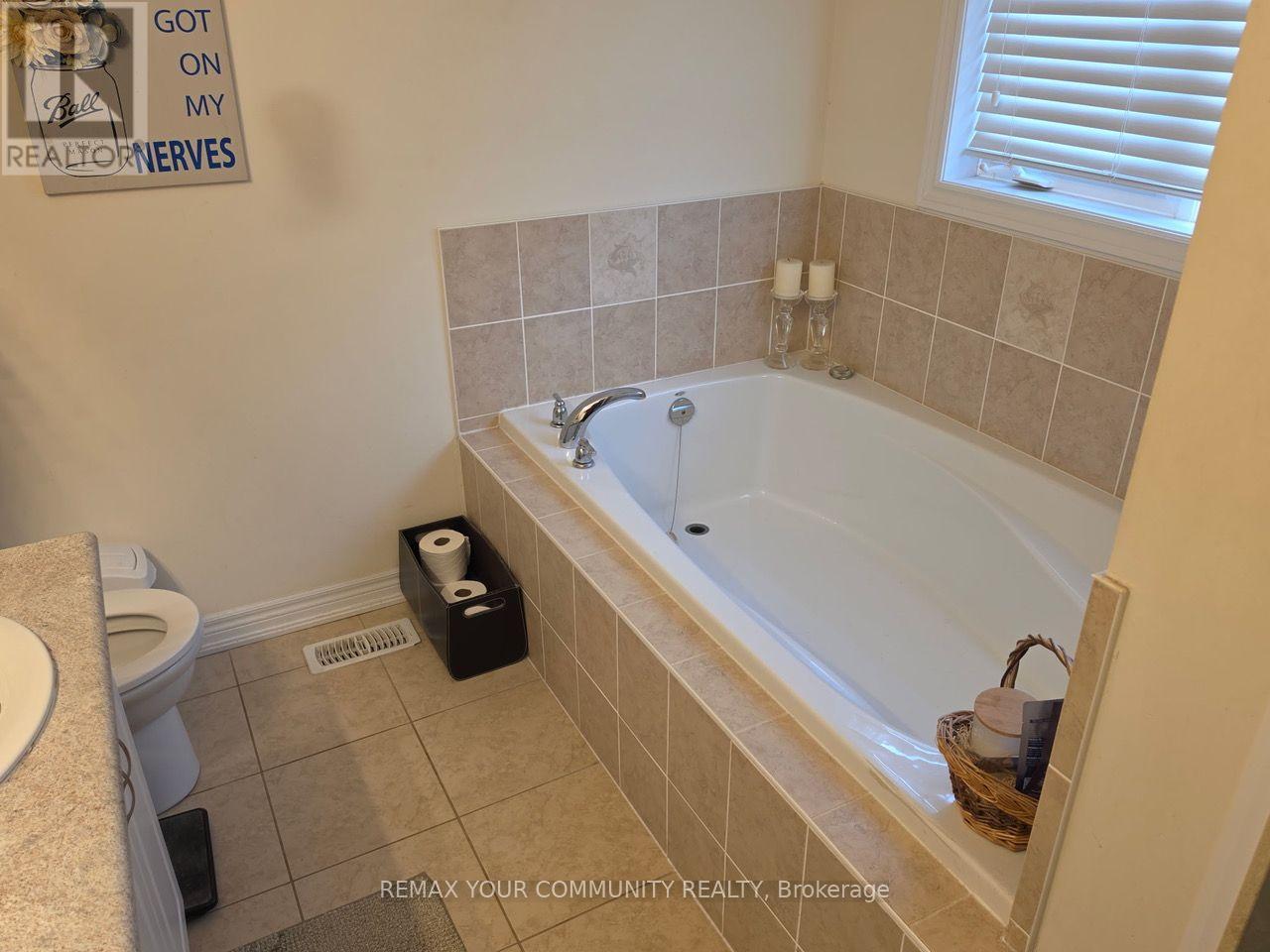 1 Victor Large Way, Orangeville, Ontario  L9W 0B4 - Photo 11 - W13807252