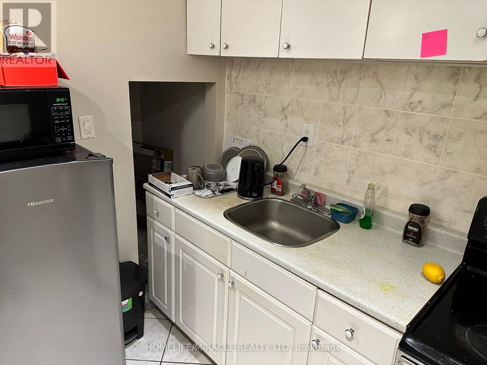 1476 Cawthra Road, Mississauga, Ontario  L5G 4L2 - Photo 4 - W13807278
