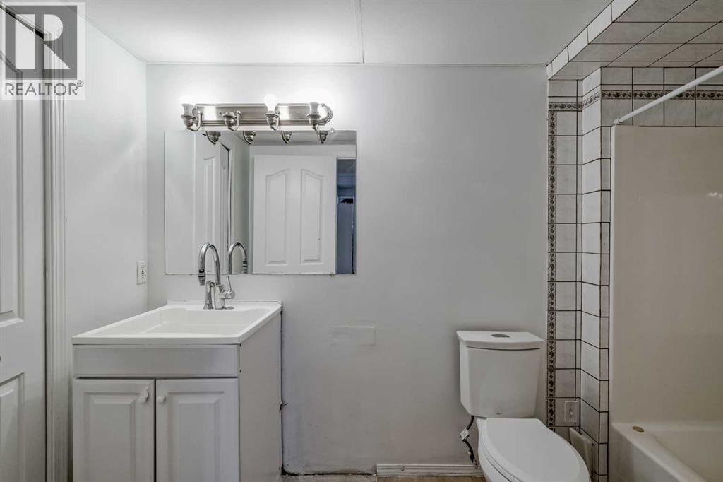 113 Mt Douglas Villas SE, Calgary, Alberta  T2Z 3R5 - Photo 34 - A2342282