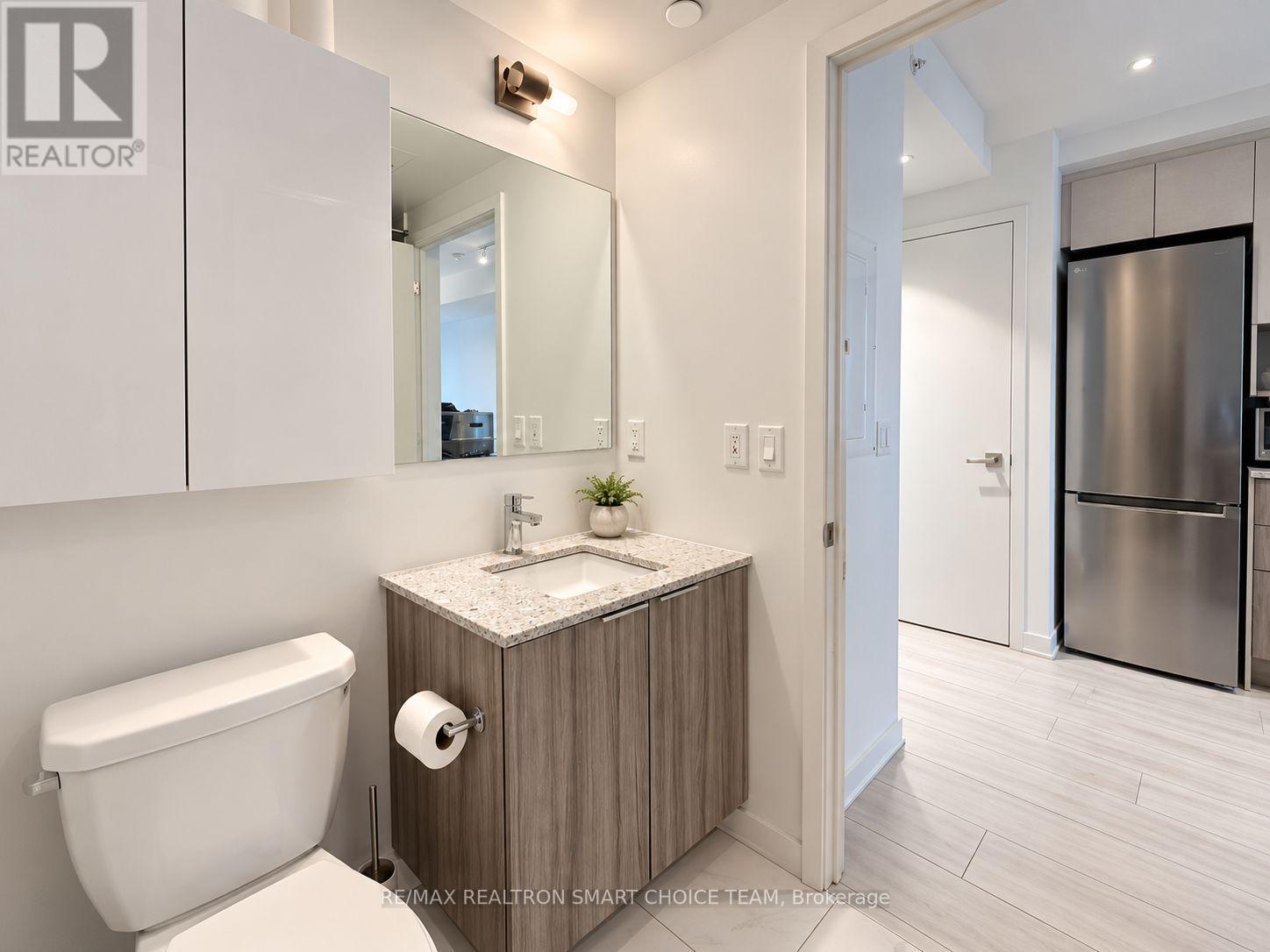 427 - 31 Tippett Road, Toronto (Clanton Park), Ontario  M3H 0C8 - Photo 8 - C13807298