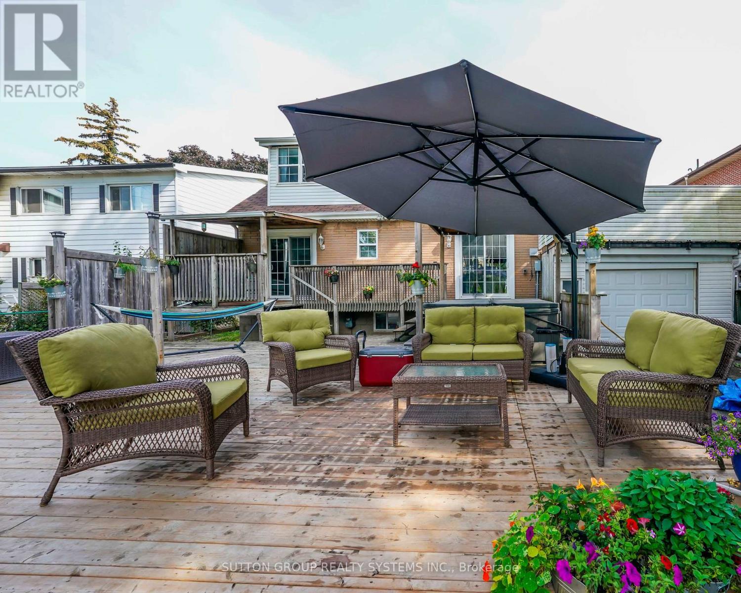 Upper - 684 Birchmount Road, Toronto, Ontario  M1K 1R3 - Photo 1 - E13807302