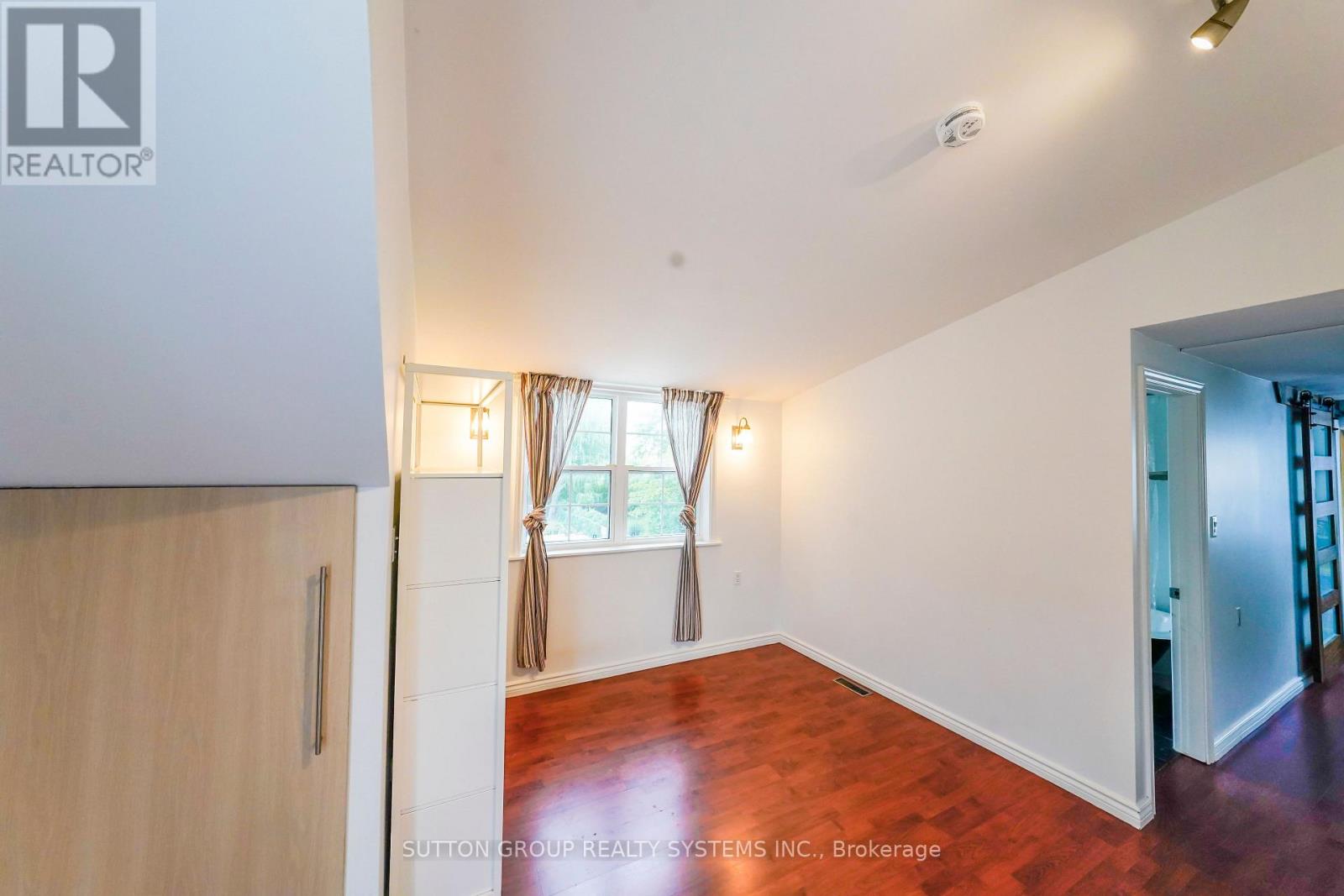 Upper - 684 Birchmount Road, Toronto, Ontario  M1K 1R3 - Photo 22 - E13807302