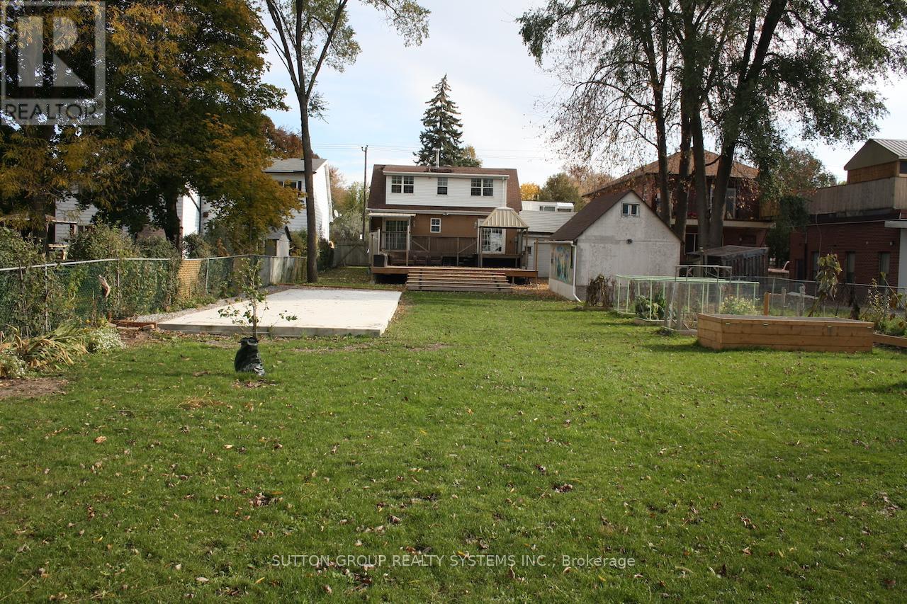 Upper - 684 Birchmount Road, Toronto, Ontario  M1K 1R3 - Photo 39 - E13807302