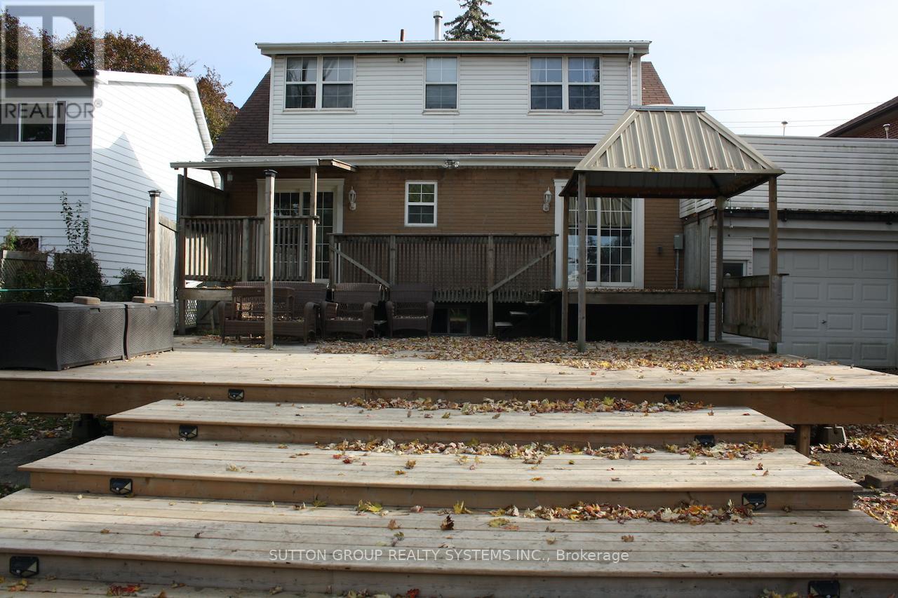 Upper - 684 Birchmount Road, Toronto, Ontario  M1K 1R3 - Photo 40 - E13807302