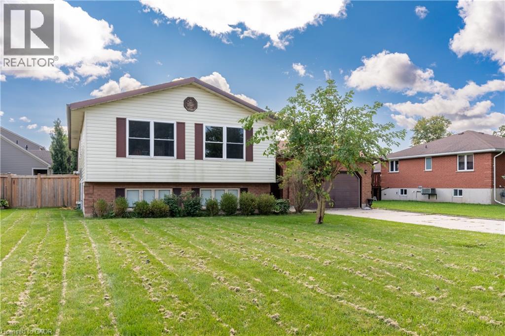 69 Napier Street, Mitchell, Ontario  N0K 1N0 - Photo 3 - 40857781