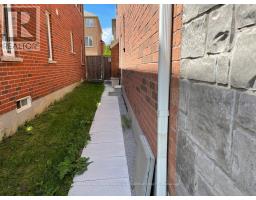 BSMT - 53 FROUD DRIVE, Richmond Hill, Ontario