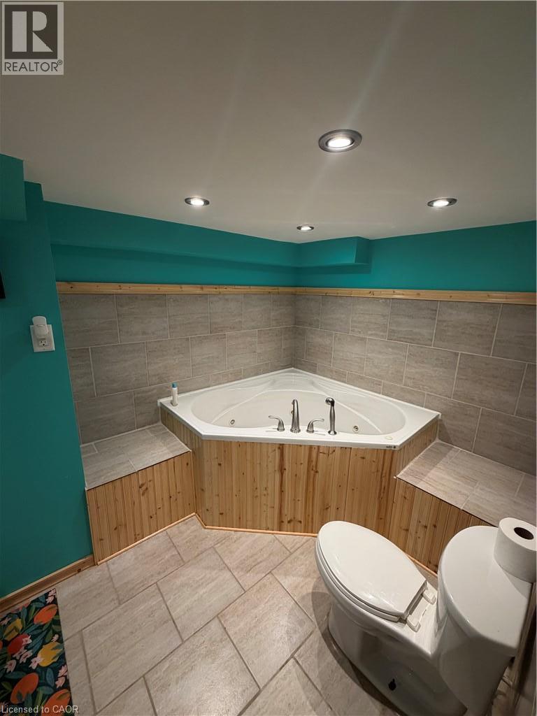 202 Colborne Street W, Brantford, Ontario N3T 1L7 - Photo 18 - 40864869