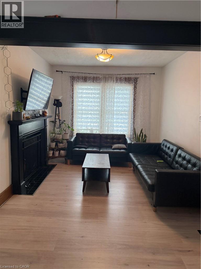 202 Colborne Street W, Brantford, Ontario N3T 1L7 - Photo 5 - 40864869