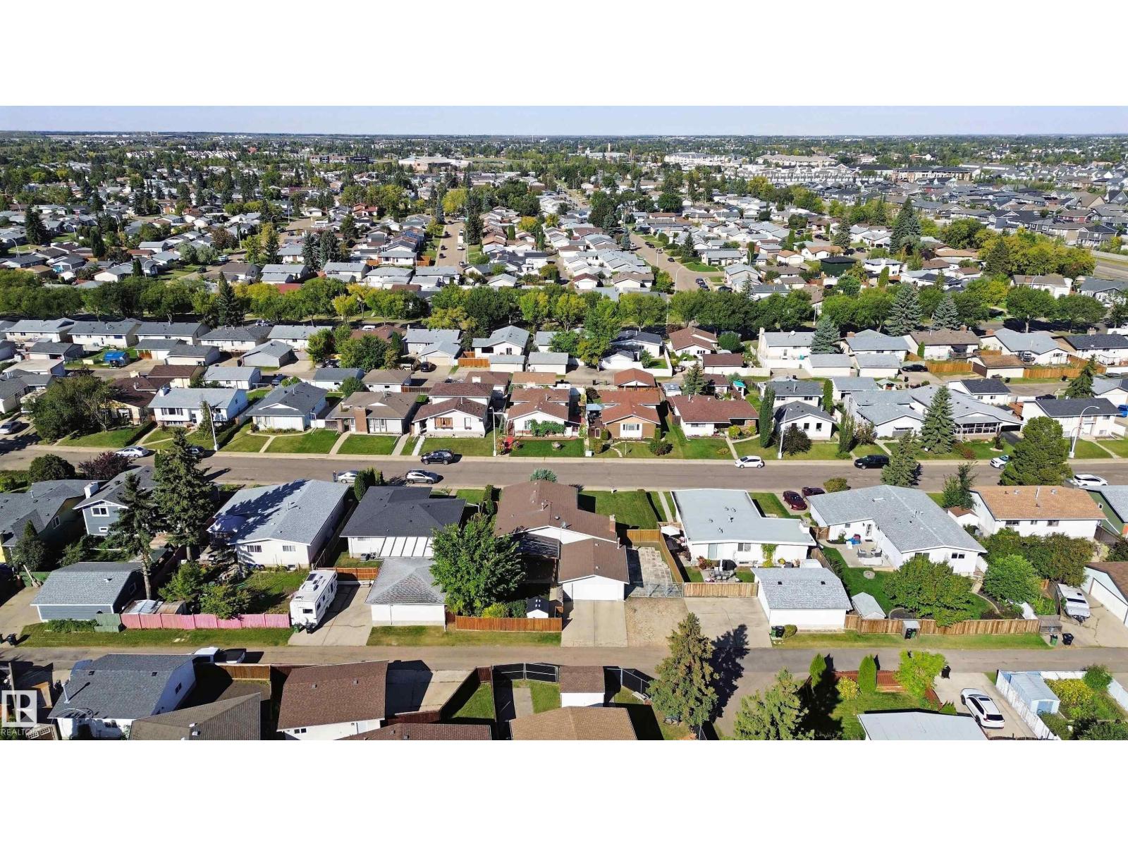 11439 144 AV NW NW