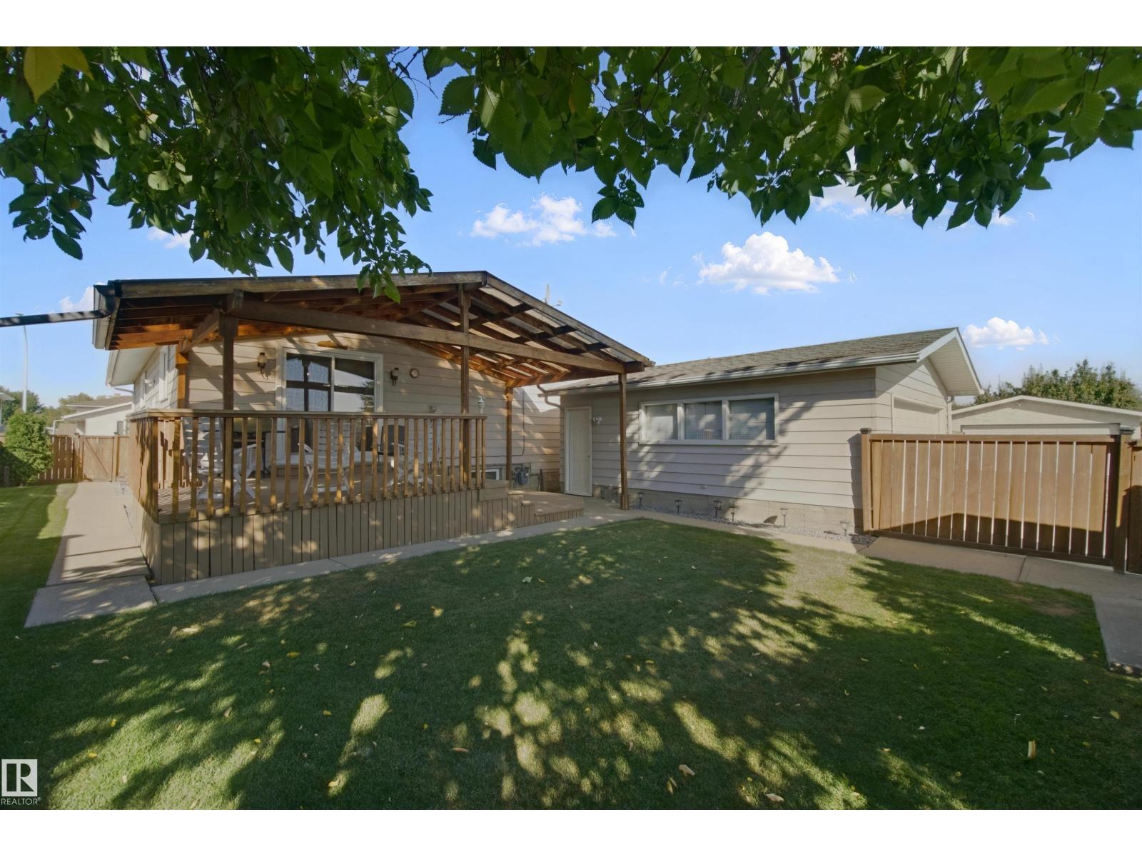 11439 144 AV NW NW