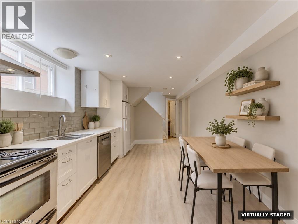 21 Waverly Road, Kitchener, Ontario  N2G 2E1 - Photo 30 - 40864295