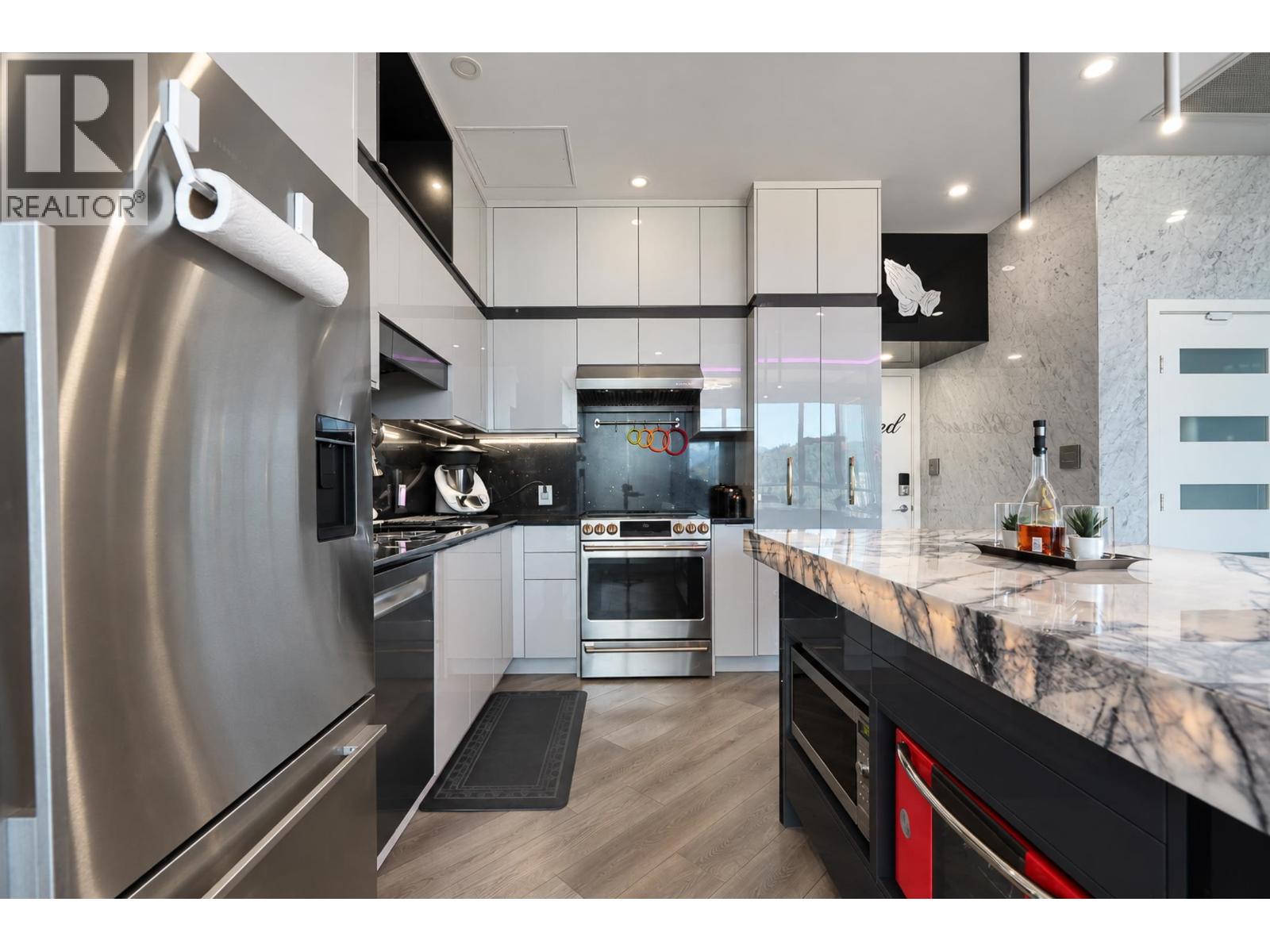 2303 691 North Road, Coquitlam, British Columbia  V3J 0H9 - Photo 14 - R3166546