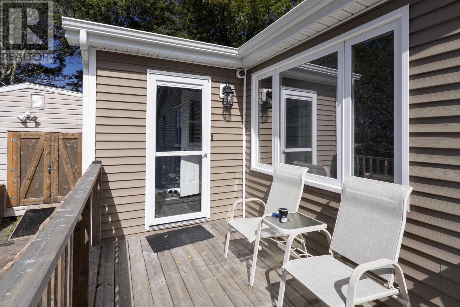 52 Queen Street, Springhill, Nova Scotia  B0M 1X0 - Photo 6 - 202623868