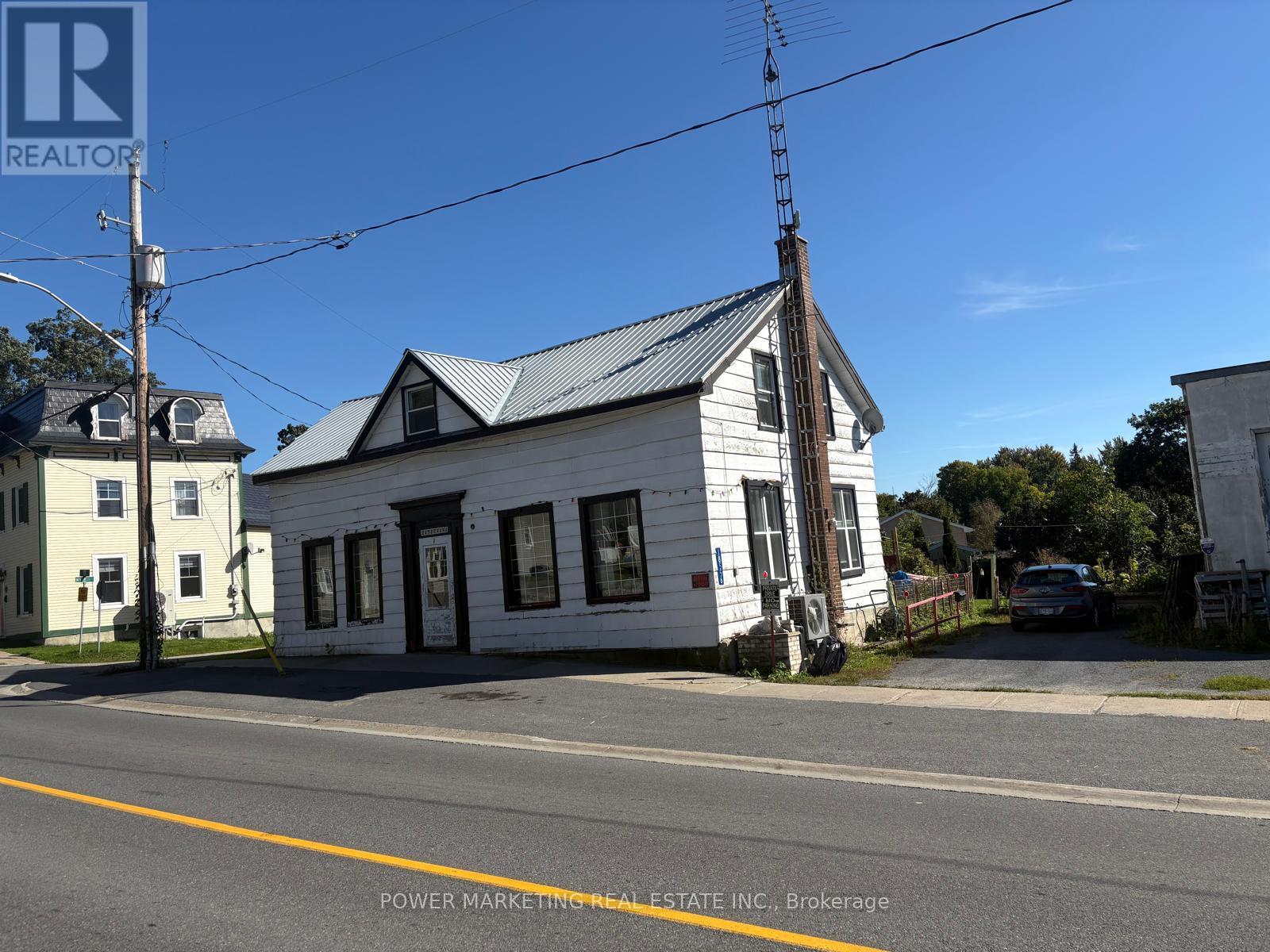 18556 Dundas Street, South Glengarry, Ontario  K0C 1S0 - Photo 3 - X13807356