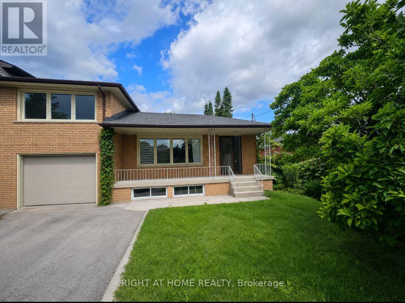 UPPER LEVEL - 26 WEDGEWOOD DRIVE, Toronto, Ontario