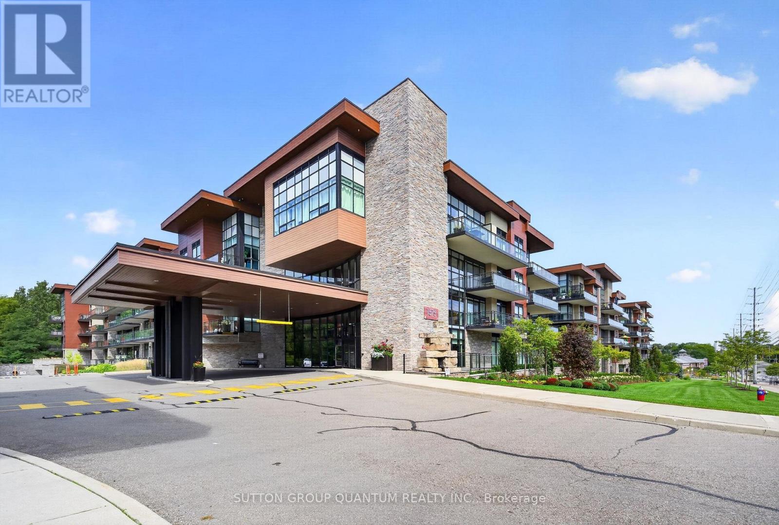 163 - 1575 LAKESHORE ROAD, Mississauga, Ontario