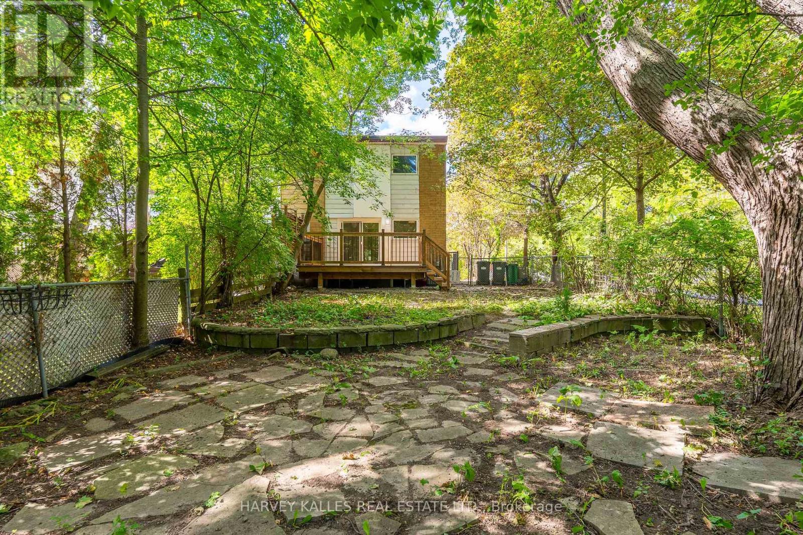 2258 Brookhurst Road, Mississauga, Ontario  L5J 1P9 - Photo 10 - W13807372
