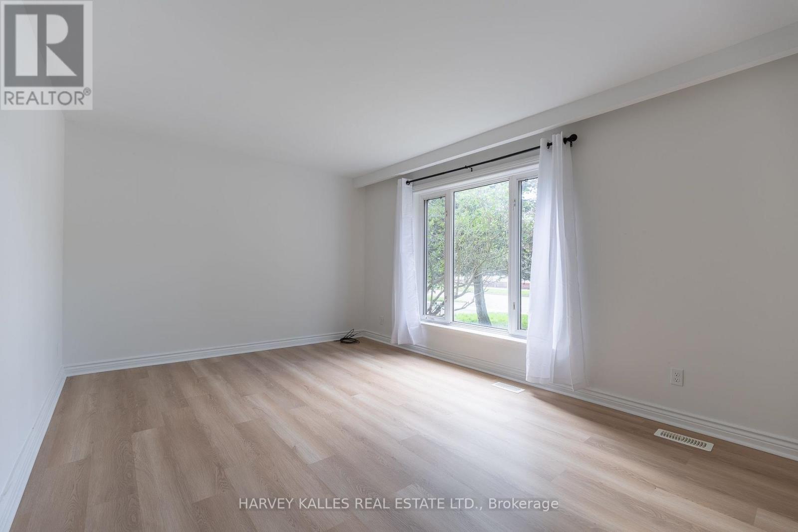 2258 Brookhurst Road, Mississauga, Ontario  L5J 1P9 - Photo 14 - W13807372