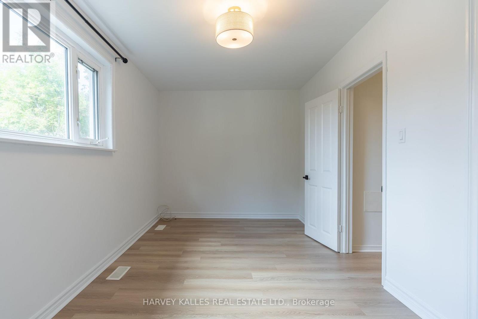 2258 Brookhurst Road, Mississauga, Ontario  L5J 1P9 - Photo 16 - W13807372