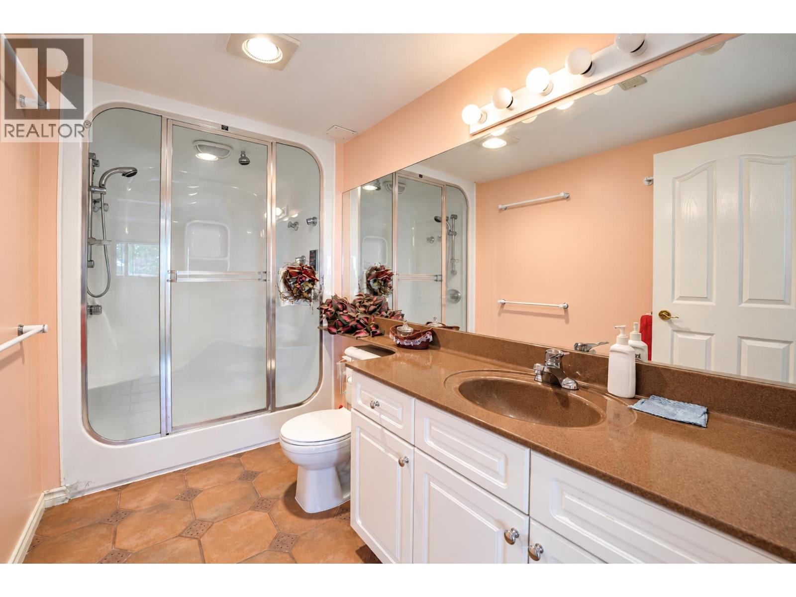 1683 Kingfisher Crescent, Coquitlam, British Columbia  V3E 3C6 - Photo 16 - R3165204