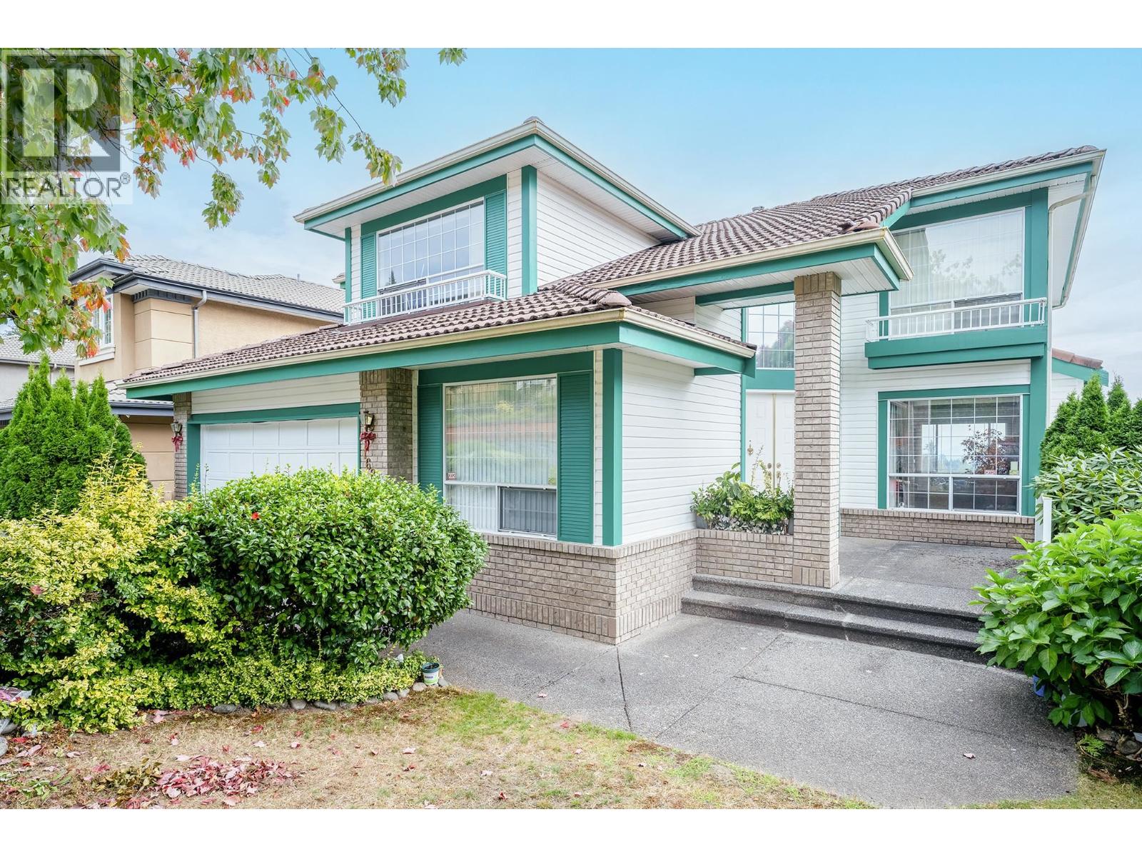 1683 Kingfisher Crescent, Coquitlam, British Columbia  V3E 3C6 - Photo 2 - R3165204