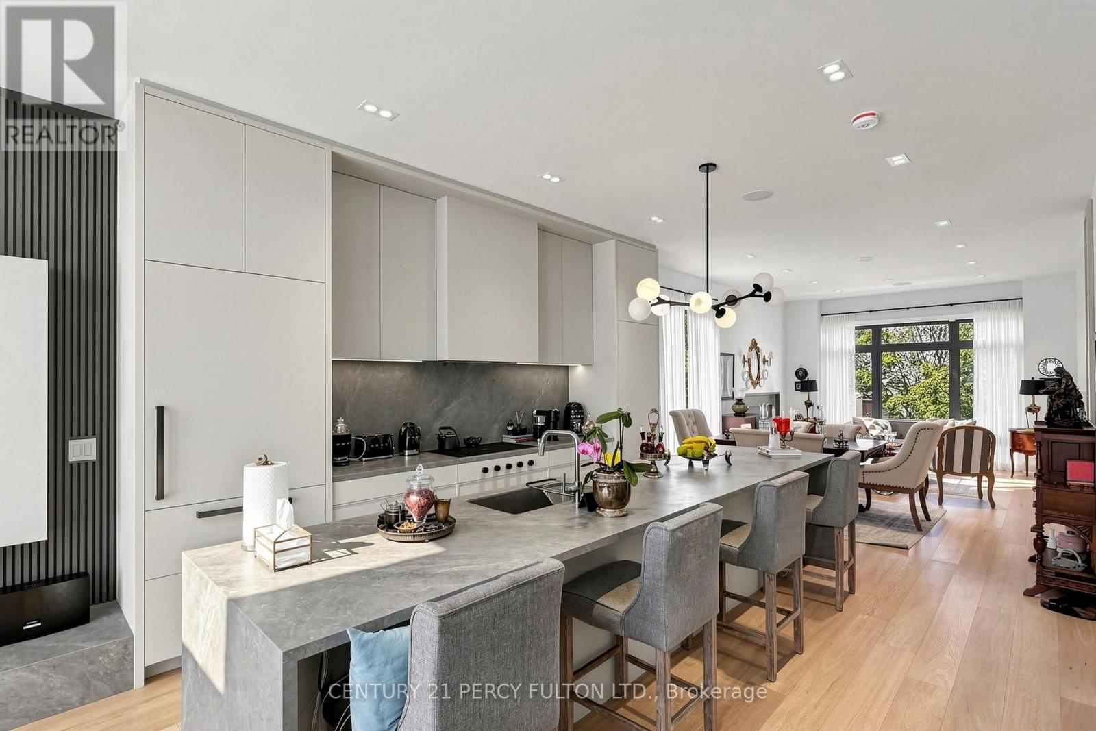 171 Elmwood Avenue, Toronto, Ontario  M2N 3M3 - Photo 13 - C13807408