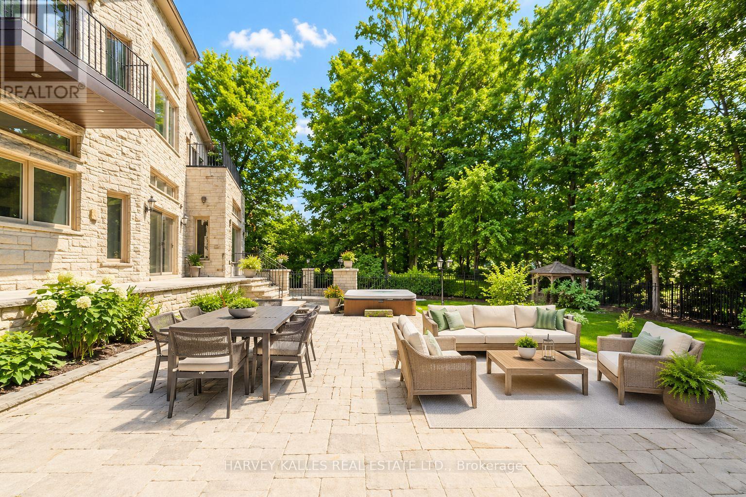 1 Knightswood Road, Toronto, Ontario  M4N 2G9 - Photo 24 - C13807418