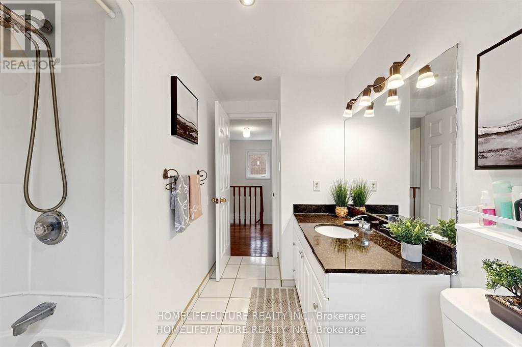 86 Halfmoon Square, Toronto, Ontario  M1C 3V3 - Photo 32 - E13807388