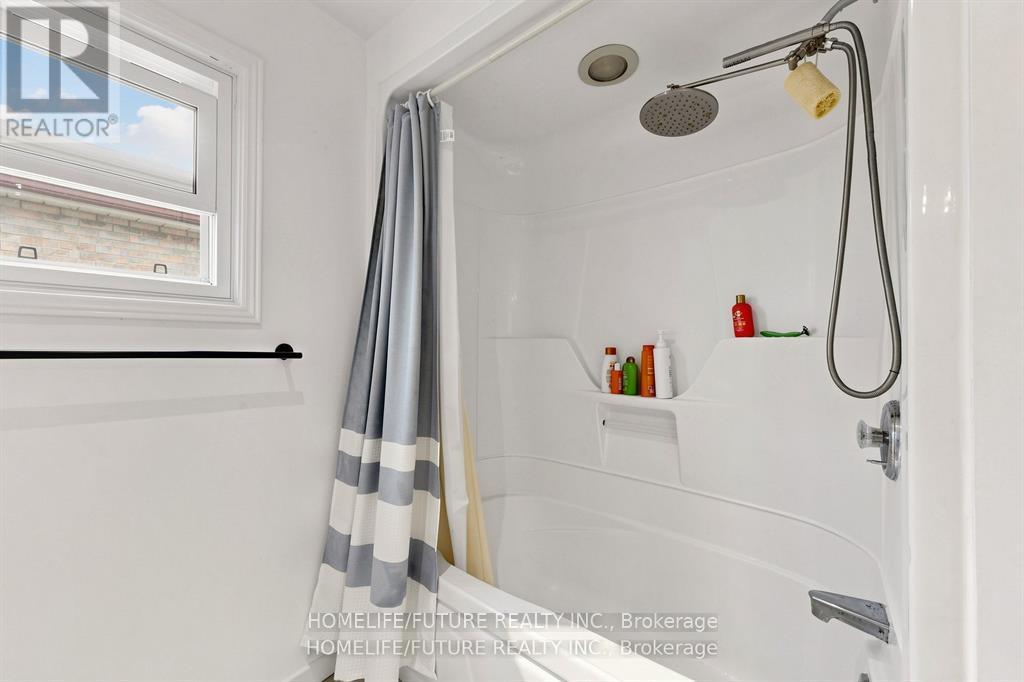 86 Halfmoon Square, Toronto, Ontario  M1C 3V3 - Photo 33 - E13807388