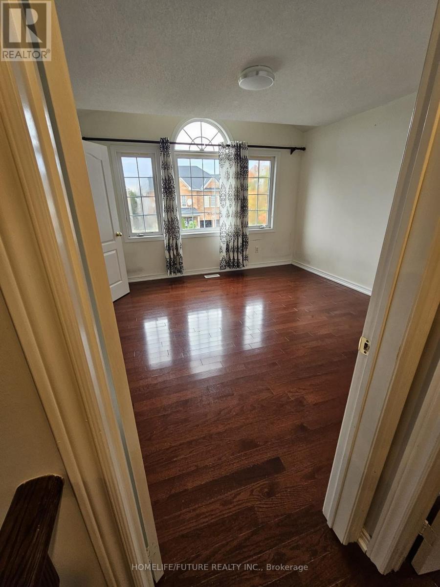 15 Coyle Street, Ajax, Ontario  L1T 0A3 - Photo 11 - E13807394