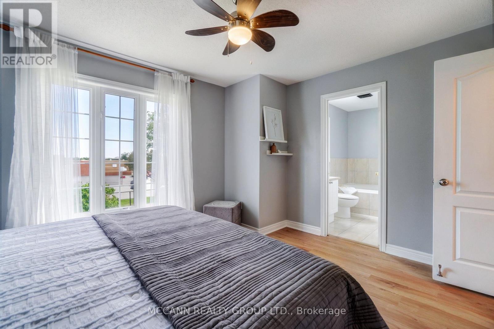 31 Hatch Street, Whitby, Ontario  L1M 2H8 - Photo 20 - E13807398